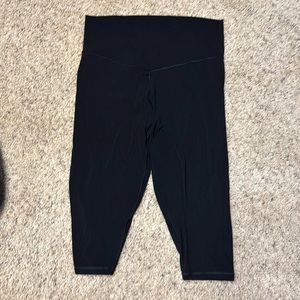 Real me 3/4 crop high rise offline by Aerie size xxl